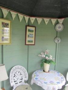 summer house bunting 3